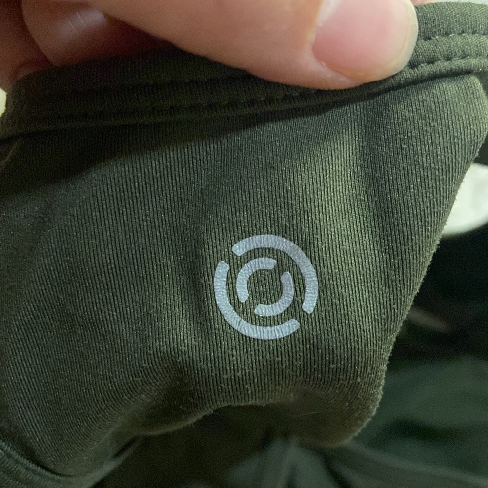 CORE IO size M sports bra - Picture 3 of 4